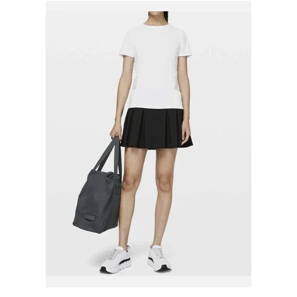 Lululemon Women's Skort Black Pleated‎ Run Tennis Golf Sz 8 Gym Training Pockets
